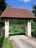 Création d'un portail en pierre et briques pour château proche Etretat